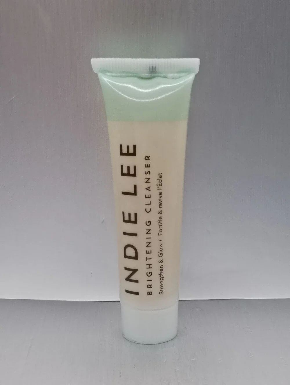 5 For $25 Item🌸 Indie Lee Brightening Cleanser
